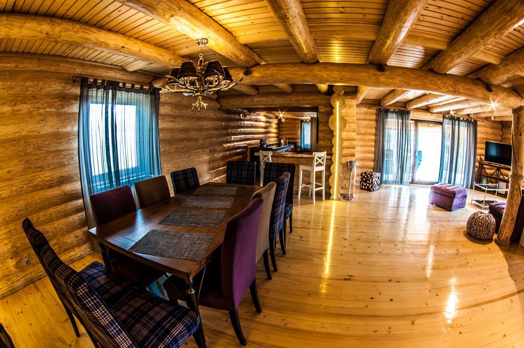 Cabana Deac - Luxury Chalet Vatra Dornei Rom bilde